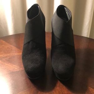 Stuart Weitzman bootie